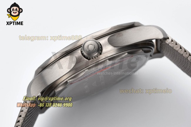 Seamaster 300M No Time To Die 007 42mm VSF Black/Dot on Titanium Bracelet V5 A8806 Seamaster 300M No Time To Die 007 42mm VSF Black/Dot on Titanium Bracelet V5 A8806