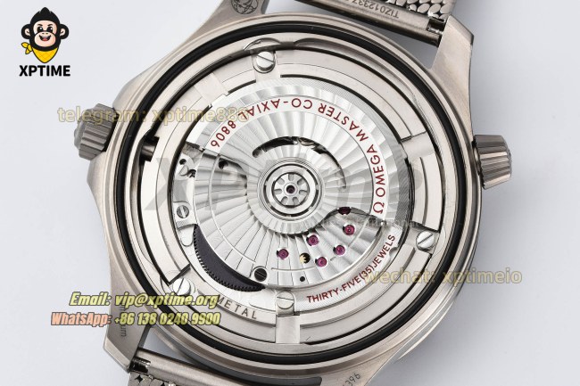 Seamaster 300M No Time To Die 007 42mm VSF Black/Dot on Titanium Bracelet V5 A8806 Seamaster 300M No Time To Die 007 42mm VSF Black/Dot on Titanium Bracelet V5 A8806