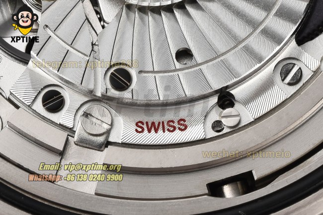 Seamaster 300M No Time To Die 007 42mm VSF Black/Dot on Titanium Bracelet V5 A8806 Seamaster 300M No Time To Die 007 42mm VSF Black/Dot on Titanium Bracelet V5 A8806