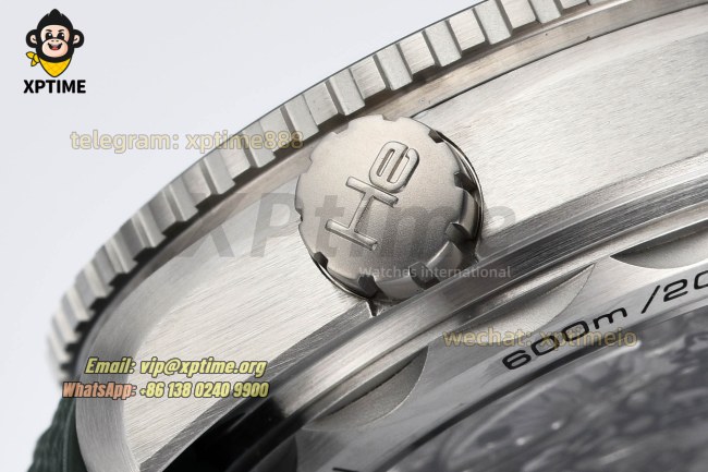 Planet Ocean 600M 43.5mm VSF Gray/Stick on SS/RU Strap A8900 Super Clone Planet Ocean 600M 43.5mm VSF Gray/Stick on SS/RU Strap A8900 Super Clone