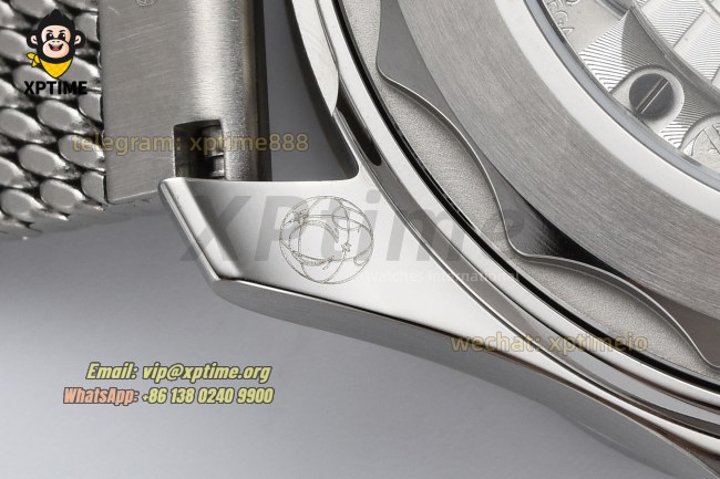 Seamaster 300M 2024 42mm VSF Silver/Dot on SS/SS Bracelet A8806 Seamaster 300M 2024 42mm VSF Silver/Dot on SS/SS Bracelet A8806