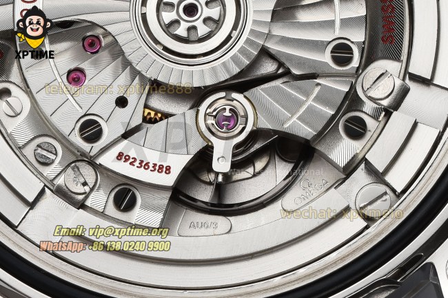 Seamaster 300M 2024 42mm VSF Silver/Dot on SS/SS Bracelet A8806 Seamaster 300M 2024 42mm VSF Silver/Dot on SS/SS Bracelet A8806
