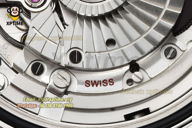 Seamaster 300M 2024 42mm VSF Silver/Dot on SS/SS Bracelet A8806 Seamaster 300M 2024 42mm VSF Silver/Dot on SS/SS Bracelet A8806