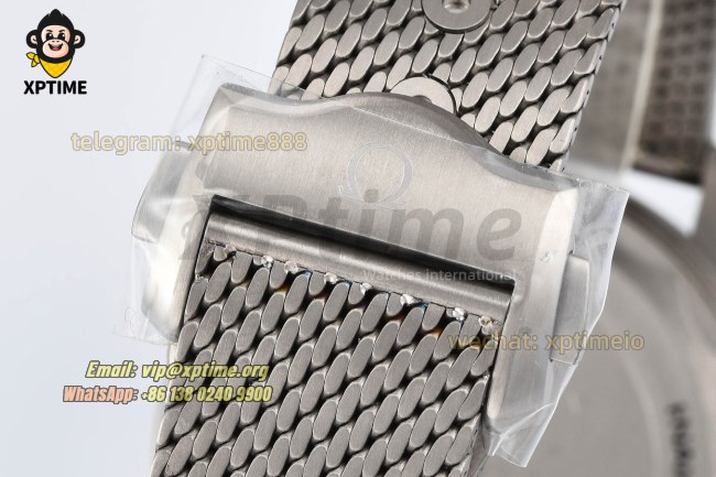 Seamaster 300M No Time To Die 007 42mm VSF Black/Dot on Titanium Bracelet V5 A8806 Seamaster 300M No Time To Die 007 42mm VSF Black/Dot on Titanium Bracelet V5 A8806