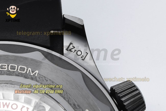 Seamaster 300M 43.5mm VSF Black/Dot on CER/RU Strap A8806 Seamaster 300M 43.5mm VSF Black/Dot on CER/RU Strap A8806