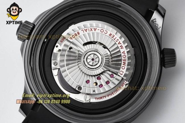 Seamaster 300M 43.5mm VSF Black/Dot on CER/RU Strap A8806 Seamaster 300M 43.5mm VSF Black/Dot on CER/RU Strap A8806