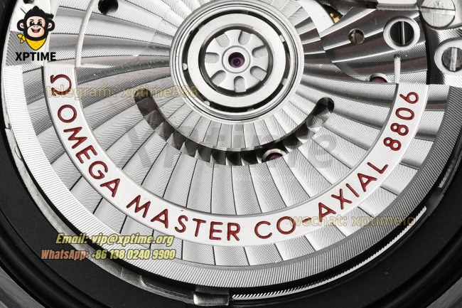 Seamaster 300M 43.5mm VSF Black/Dot on CER/RU Strap A8806 Seamaster 300M 43.5mm VSF Black/Dot on CER/RU Strap A8806