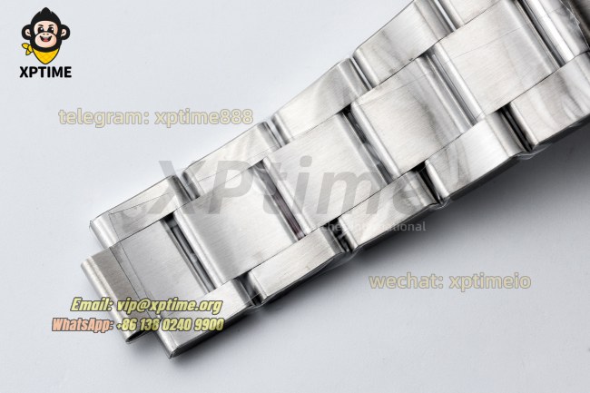 Daytona 126509 40mm VSF Black & Silver/Stick on SS/SS Bracelet DD4130 Super Clone (weighted) Daytona 126509 40mm VSF Black & Silver/Stick on SS/SS Bracelet DD4130 Super Clone (weighted)