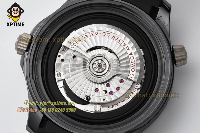 Seamaster 300M 43.5mm VSF Black/Dot on CER/RU Strap A8806 Seamaster 300M 43.5mm VSF Black/Dot on CER/RU Strap A8806