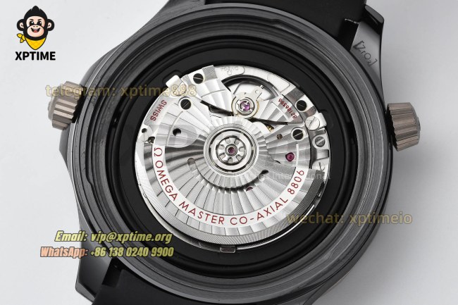 Seamaster 300M 43.5mm VSF Black/Dot on CER/RU Strap A8806 Seamaster 300M 43.5mm VSF Black/Dot on CER/RU Strap A8806
