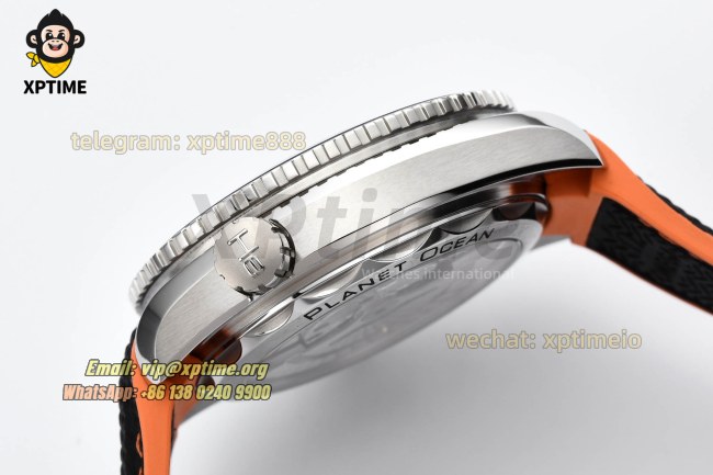 Planet Ocean 43.5mm VSF Black/Stick/Orange Numeral on SS/RU Strap A8900 Super Clone Planet Ocean 43.5mm VSF Black/Stick/Orange Numeral on SS/RU Strap A8900 Super Clone