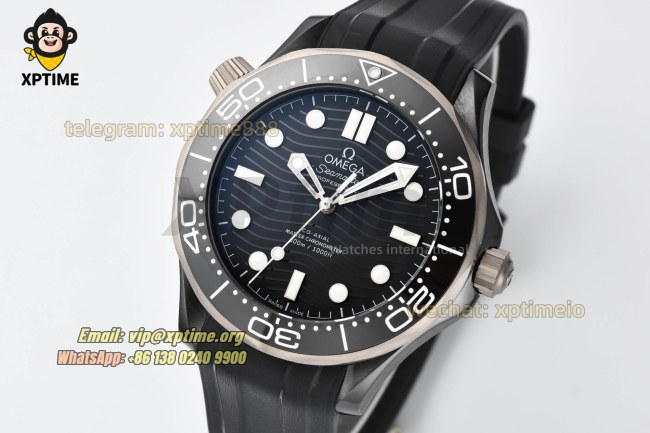 Seamaster 300M 43.5mm VSF Black/Dot on CER/RU Strap A8806 Seamaster 300M 43.5mm VSF Black/Dot on CER/RU Strap A8806