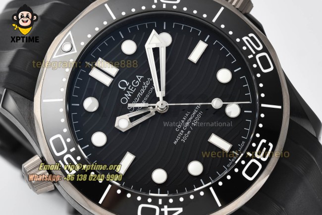 Seamaster 300M 43.5mm VSF Black/Dot on CER/RU Strap A8806 Seamaster 300M 43.5mm VSF Black/Dot on CER/RU Strap A8806