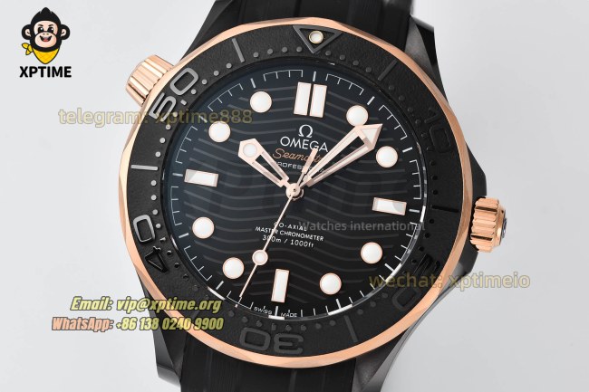 Seamaster 300M 43.5mm VSF Black/Dot on CER/RU Strap A8806 Seamaster 300M 43.5mm VSF Black/Dot on CER/RU Strap A8806