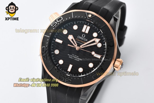 Seamaster 300M 43.5mm VSF Black/Dot on CER/RU Strap A8806 Seamaster 300M 43.5mm VSF Black/Dot on CER/RU Strap A8806