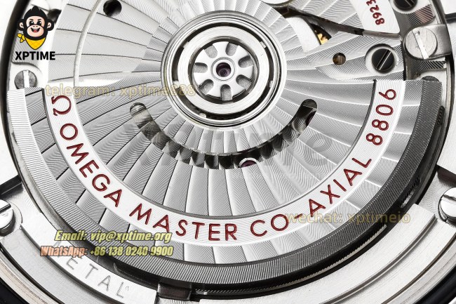 Seamaster 300M 42mm VSF Black/Dot on SS/SS Bracelet A8806 Seamaster 300M 42mm VSF Black/Dot on SS/SS Bracelet A8806