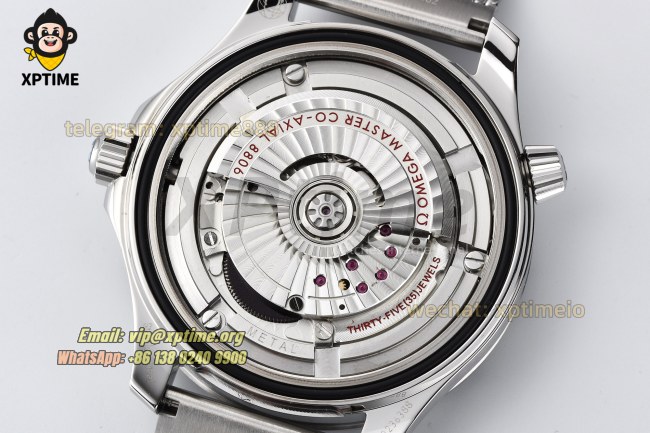 Seamaster 300M 42mm VSF Black/Dot on SS/SS Bracelet A8806 Seamaster 300M 42mm VSF Black/Dot on SS/SS Bracelet A8806