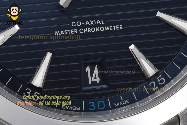 Aqua Terral 150M 41mm VSF Blue Textured/Arrow head on SS/SS Bracelet A8900 Super Clone Aqua Terral 150M 41mm VSF Blue Textured/Arrow head on SS/SS Bracelet A8900 Super Clone