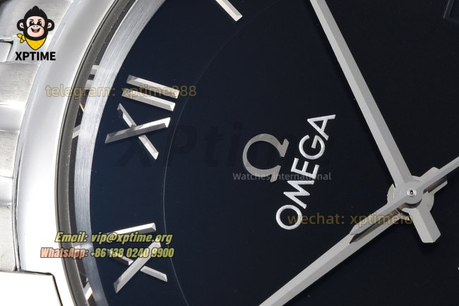 De Ville 41mm VSF Black/ Roman on SS/SS bracelet A8500 De Ville 41mm VSF Black/ Roman on SS/SS bracelet A8500