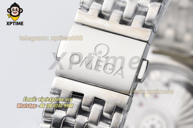 De Ville 40mm VSF White/ Roman on SS/SS bracelet A8800 De Ville 40mm VSF White/ Roman on SS/SS bracelet A8800