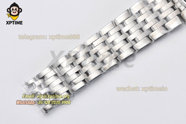 De Ville 40mm VSF White/ Roman on SS/SS bracelet A8800 De Ville 40mm VSF White/ Roman on SS/SS bracelet A8800