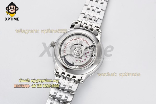 De Ville 40mm VSF White/ Roman on SS/SS bracelet A8800 De Ville 40mm VSF White/ Roman on SS/SS bracelet A8800
