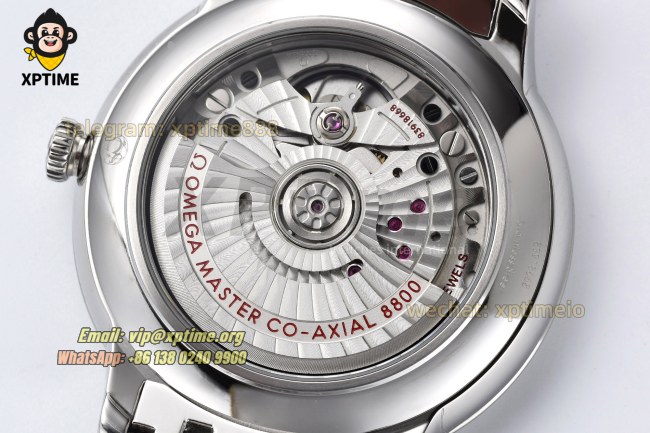 De Ville 40mm VSF White/ Roman on SS/SS bracelet A8800 De Ville 40mm VSF White/ Roman on SS/SS bracelet A8800