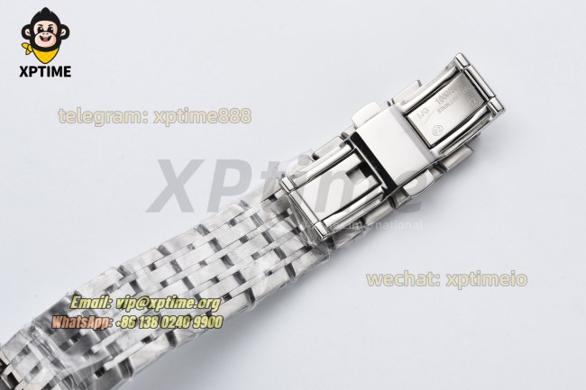 De Ville 41mm VSF Black/ Roman on SS/SS bracelet A8500 De Ville 41mm VSF Black/ Roman on SS/SS bracelet A8500