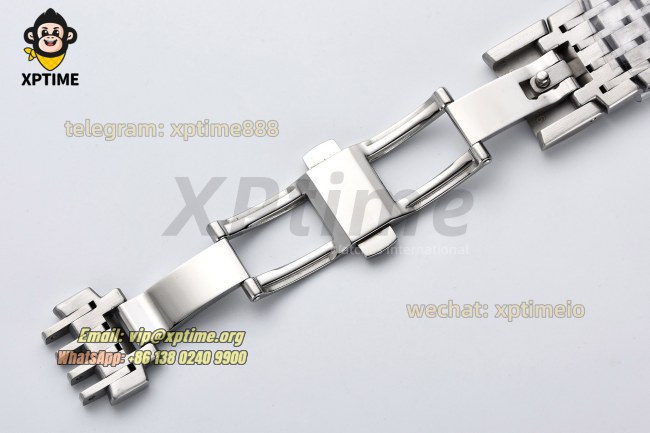 De Ville 41mm VSF White/ Roman on SS/SS bracelet A8500 De Ville 41mm VSF White/ Roman on SS/SS bracelet A8500