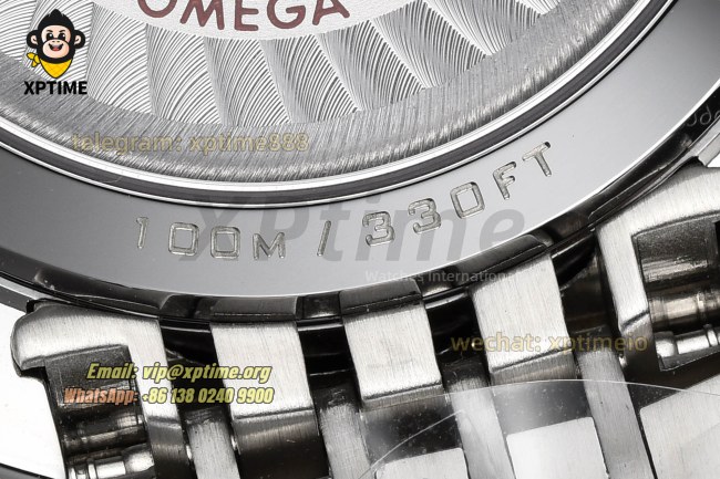 De Ville 41mm VSF Black/ Roman on SS/SS bracelet A8500 De Ville 41mm VSF Black/ Roman on SS/SS bracelet A8500
