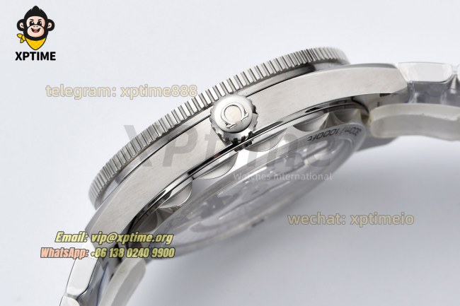 Seamaster 300M 42mm VSF Navy Blue/Numerals on SS/SS Bracelet A8912 Seamaster 300M 42mm VSF Navy Blue/Numerals on SS/SS Bracelet A8912