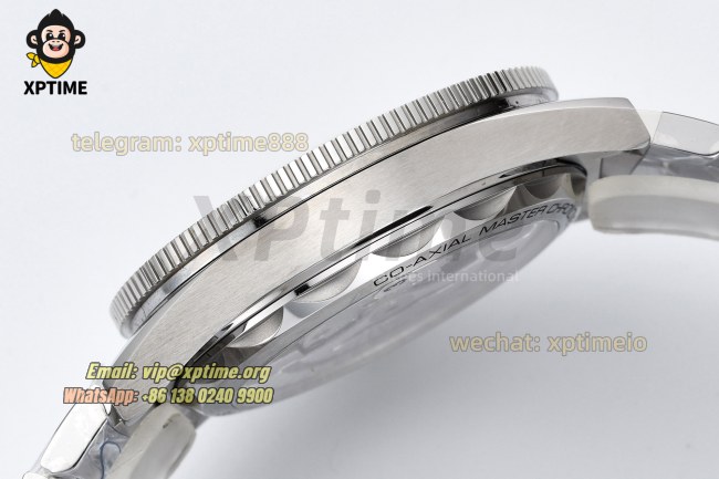 Seamaster 300M 42mm VSF Navy Blue/Numerals on SS/SS Bracelet A8912 Seamaster 300M 42mm VSF Navy Blue/Numerals on SS/SS Bracelet A8912