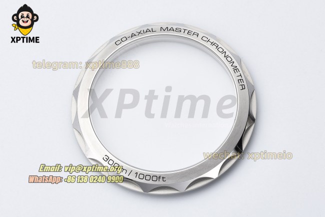 Seamaster 300M 42mm VSF Navy Blue/Numerals on SS/SS Bracelet A8912 Seamaster 300M 42mm VSF Navy Blue/Numerals on SS/SS Bracelet A8912
