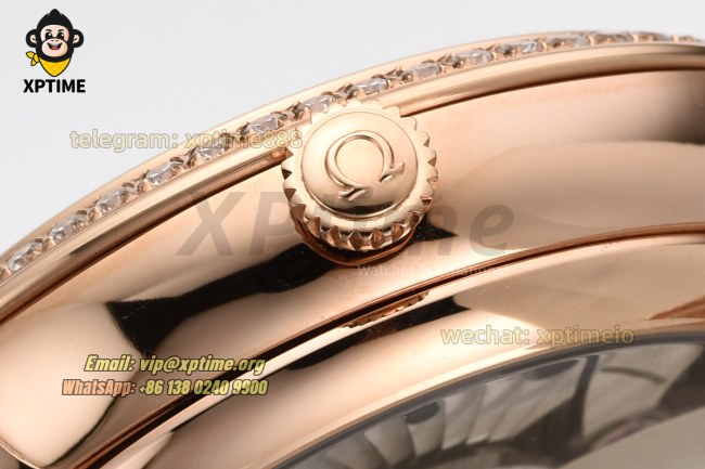 De Ville Prestige Ladies 34mm VSF Brown/Dimond & Roman on RG/RG Bracelet A8800 De Ville Prestige Ladies 34mm VSF Brown/Dimond & Roman on RG/RG Bracelet A8800