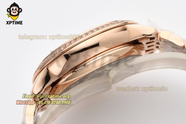 De Ville Prestige Ladies 34mm VSF Brown/Dimond & Roman on RG/RG Bracelet A8800 De Ville Prestige Ladies 34mm VSF Brown/Dimond & Roman on RG/RG Bracelet A8800