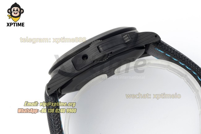 Luminor PAM1661 Carbotech Auto 44mm VSF Blue/Stick Numeral on FC/NY Strap P9010 Luminor PAM1661 Carbotech Auto 44mm VSF Blue/Stick Numeral on FC/NY Strap P9010