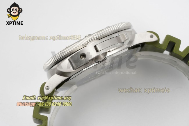 Submersible PAM1226 44mm VSF White/Dot on SS/RU Strap P900 Super Clone Submersible PAM1226 44mm VSF White/Dot on SS/RU Strap P900 Super Clone