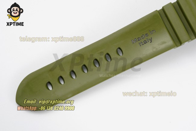 Submersible PAM1226 44mm VSF White/Dot on SS/RU Strap P900 Super Clone Submersible PAM1226 44mm VSF White/Dot on SS/RU Strap P900 Super Clone