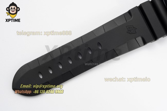 Submersible PAM979 Marina 47mm VSF Carbon/Dot on Carbon/RU Strap P9010 Super Clone Submersible PAM979 Marina 47mm VSF Carbon/Dot on Carbon/RU Strap P9010 Super Clone