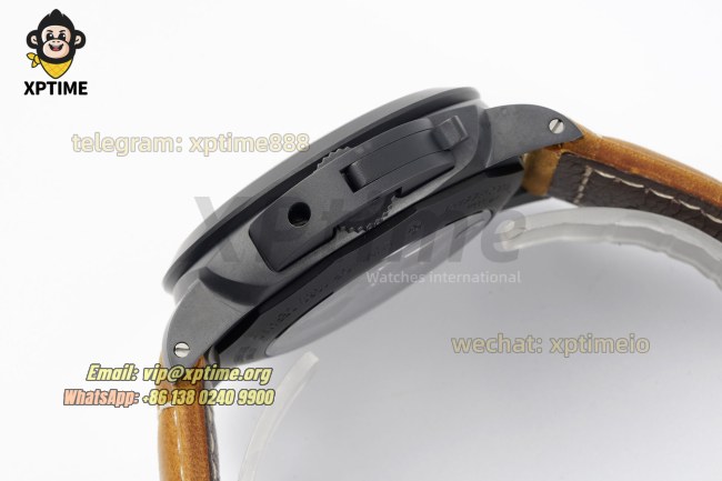 Luminor GMT PAM441 44mm VSF Black/Numeral on CER/LE Strap P9001 Super Clone Luminor GMT PAM441 44mm VSF Black/Numeral on CER/LE Strap P9001 Super Clone