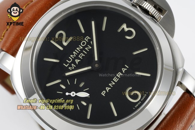 Luminor PAM1113 Marina 44mm VSF Black/Stick & Numeral on SS/LE Strap A6497 Luminor PAM1113 Marina 44mm VSF Black/Stick & Numeral on SS/LE Strap A6497