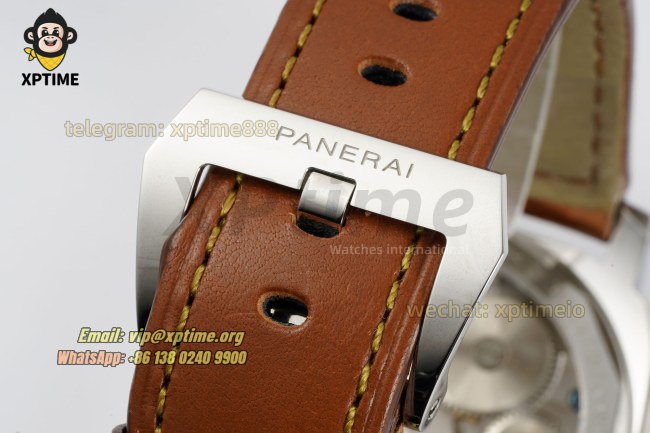 Luminor PAM1113 Marina 44mm VSF Black/Stick & Numeral on SS/LE Strap A6497 Luminor PAM1113 Marina 44mm VSF Black/Stick & Numeral on SS/LE Strap A6497