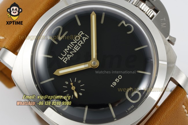 Luminor PAM127 47mm VSF Black/Stick & Numeral on SS/LE Strap A6497 Luminor PAM127 47mm VSF Black/Stick & Numeral on SS/LE Strap A6497