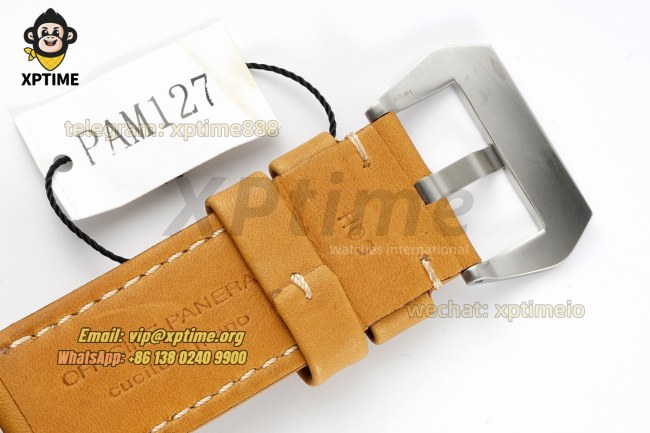 Luminor PAM127 47mm VSF Black/Stick & Numeral on SS/LE Strap A6497 Luminor PAM127 47mm VSF Black/Stick & Numeral on SS/LE Strap A6497