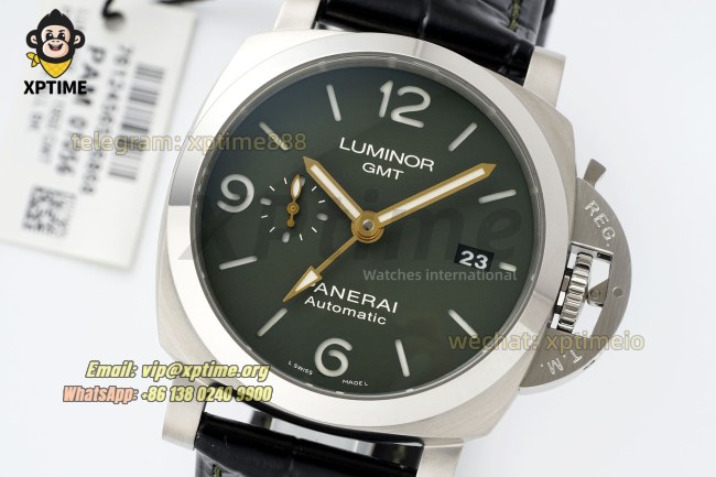 Luminor PAM1056 GMT 44mm VSF Green/Stick Numeral on SS/LE Strap P9011 Super Clone Luminor PAM1056 GMT 44mm VSF Green/Stick Numeral on SS/LE Strap P9011 Super Clone
