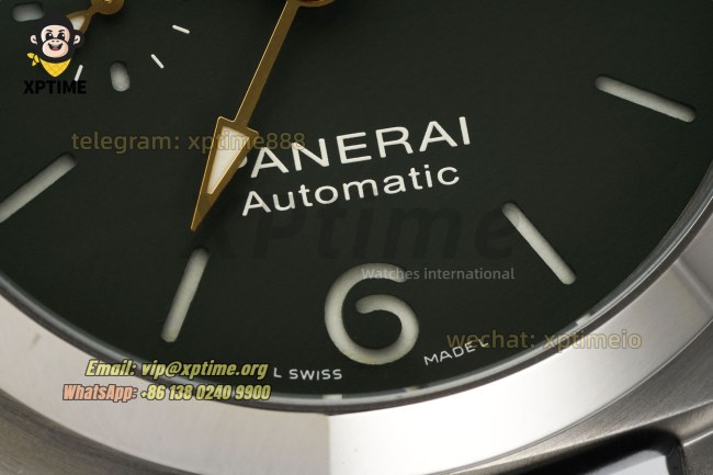 Luminor PAM1056 GMT 44mm VSF Green/Stick Numeral on SS/LE Strap P9011 Super Clone Luminor PAM1056 GMT 44mm VSF Green/Stick Numeral on SS/LE Strap P9011 Super Clone