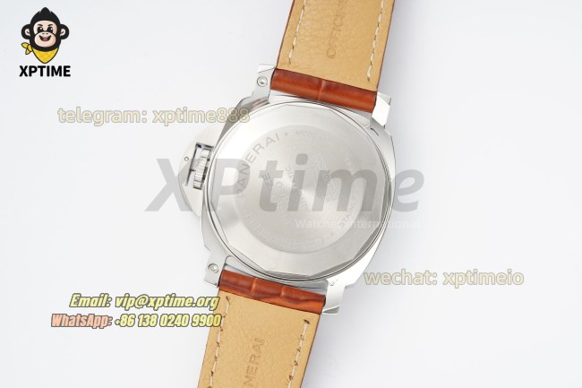 Luminor GMT PAM088 44mm VSF Black/Stick & Numeral on SS/LE Strap OPVIII Luminor GMT PAM088 44mm VSF Black/Stick & Numeral on SS/LE Strap OPVIII