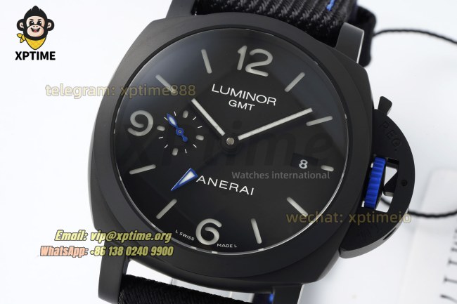 Luminor Marina GMT PAM1176 44mm VSF Black/Stick & Numeral on CER/NY Strap P9011 Luminor Marina GMT PAM1176 44mm VSF Black/Stick & Numeral on CER/NY Strap P9011