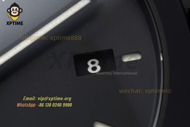 Luminor Marina GMT PAM1176 44mm VSF Black/Stick & Numeral on CER/NY Strap P9011 Luminor Marina GMT PAM1176 44mm VSF Black/Stick & Numeral on CER/NY Strap P9011