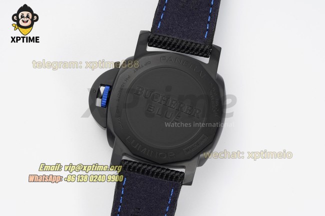 Luminor Marina GMT PAM1176 44mm VSF Black/Stick & Numeral on CER/NY Strap P9011 Luminor Marina GMT PAM1176 44mm VSF Black/Stick & Numeral on CER/NY Strap P9011
